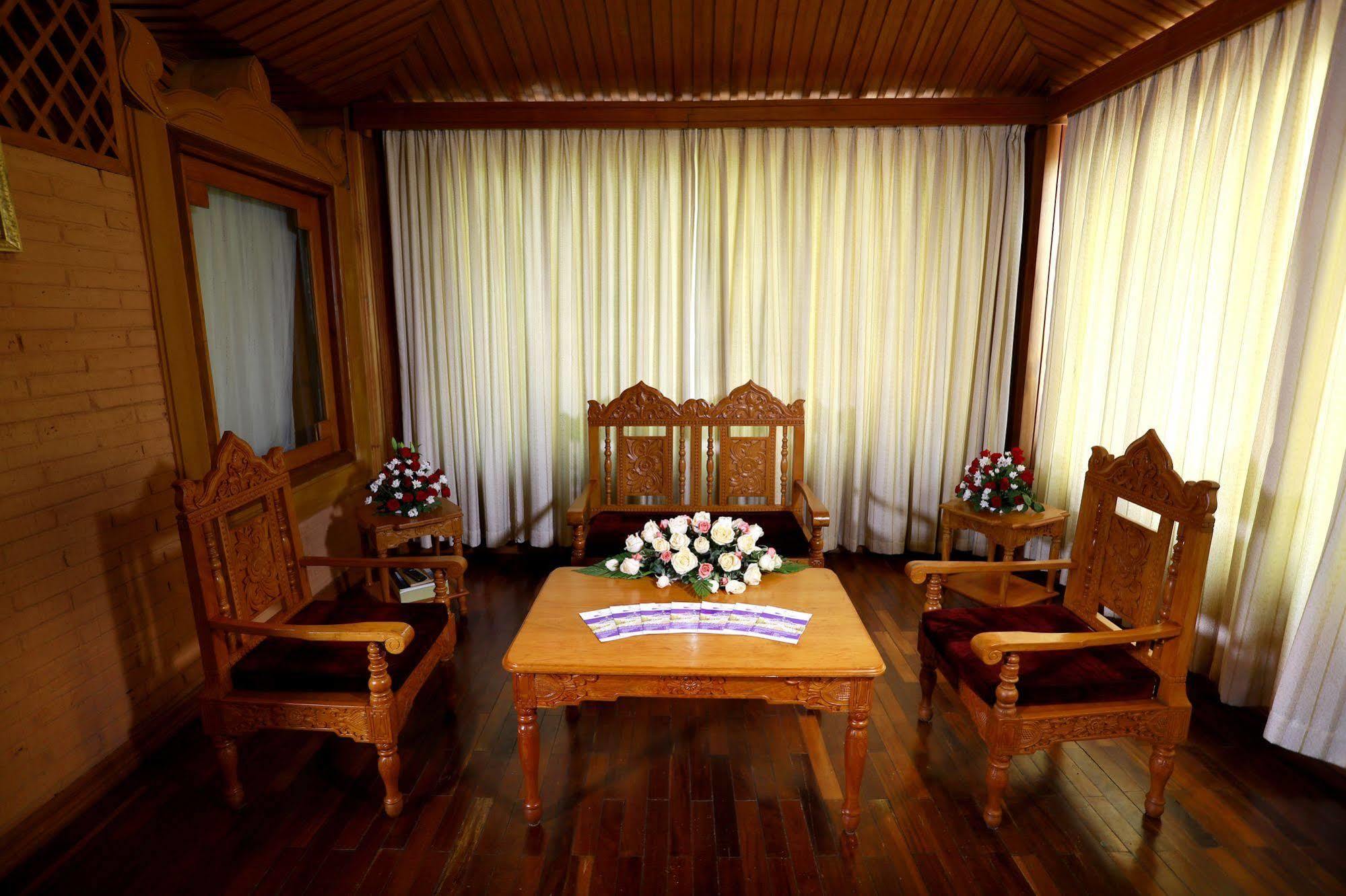 Kma Kaytumadi Hotel Taungoo Exterior foto